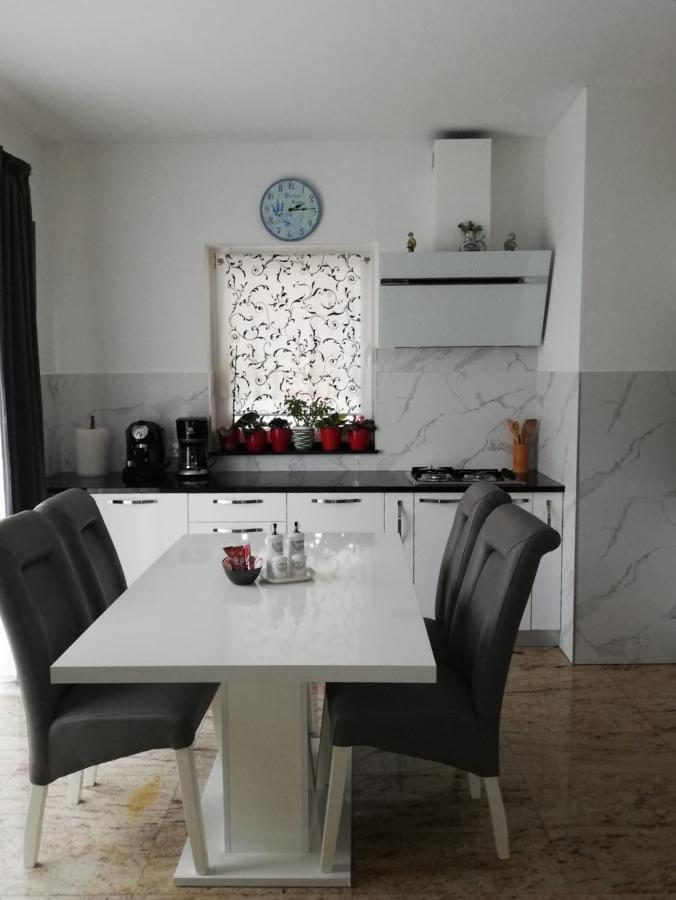 Apartments Jankovic Водице Екстер'єр фото